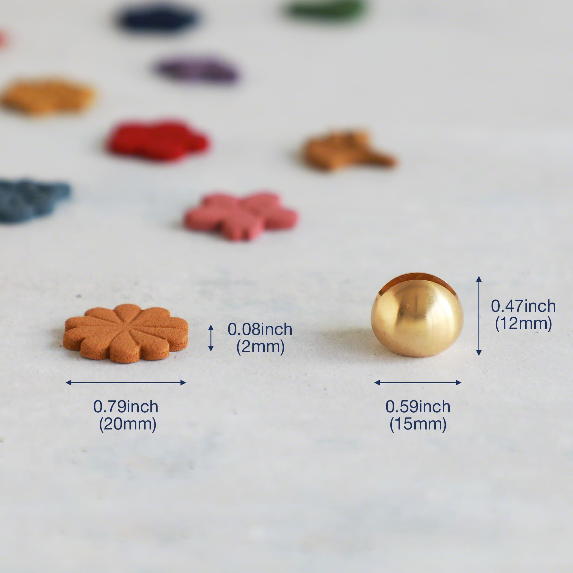 Measurements of the incense and the brass incense holder