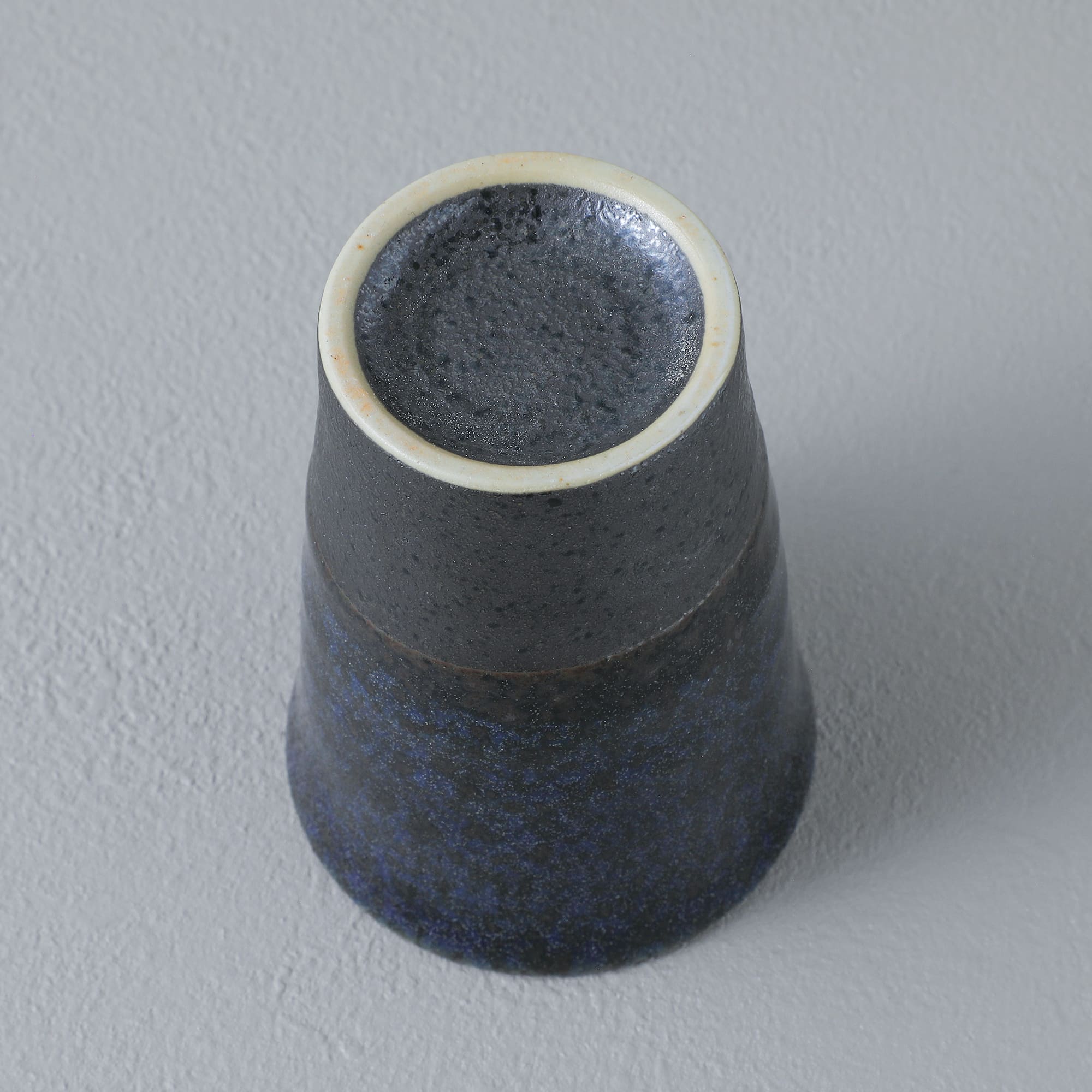 bottom view of the blue tea cup