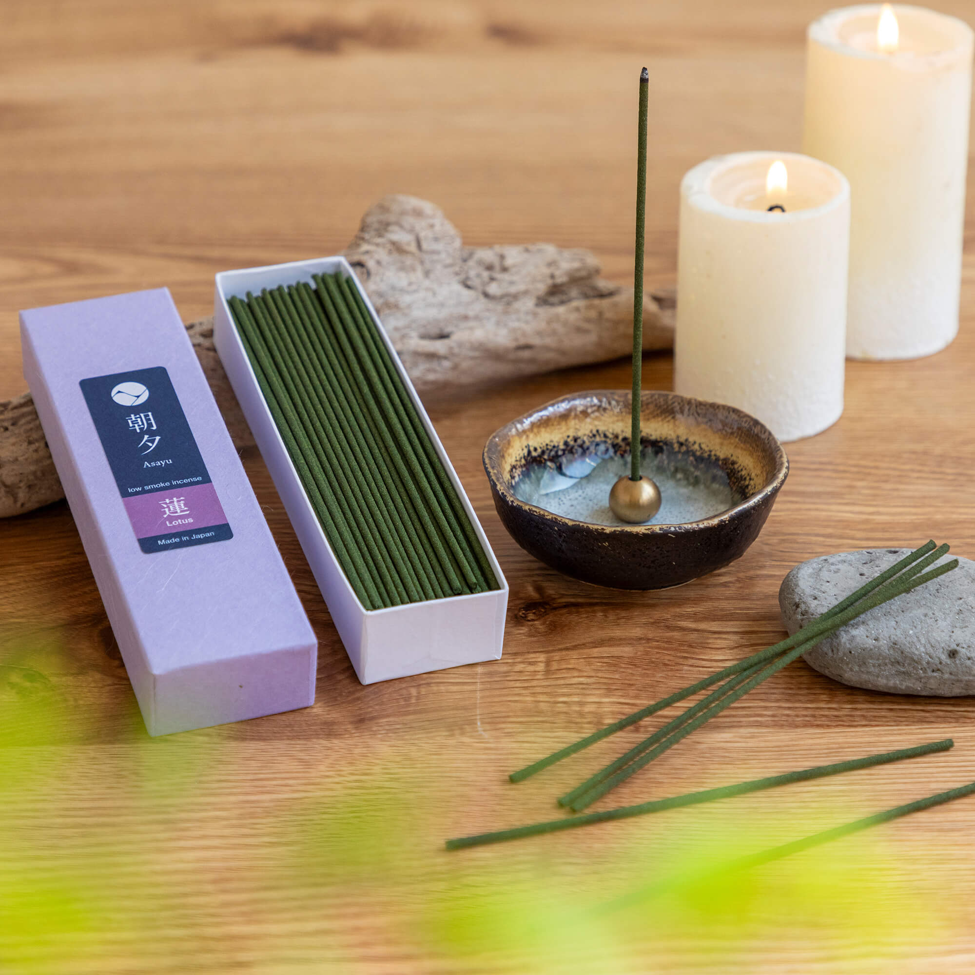 20g lotus incense box with ceramic holder and candles