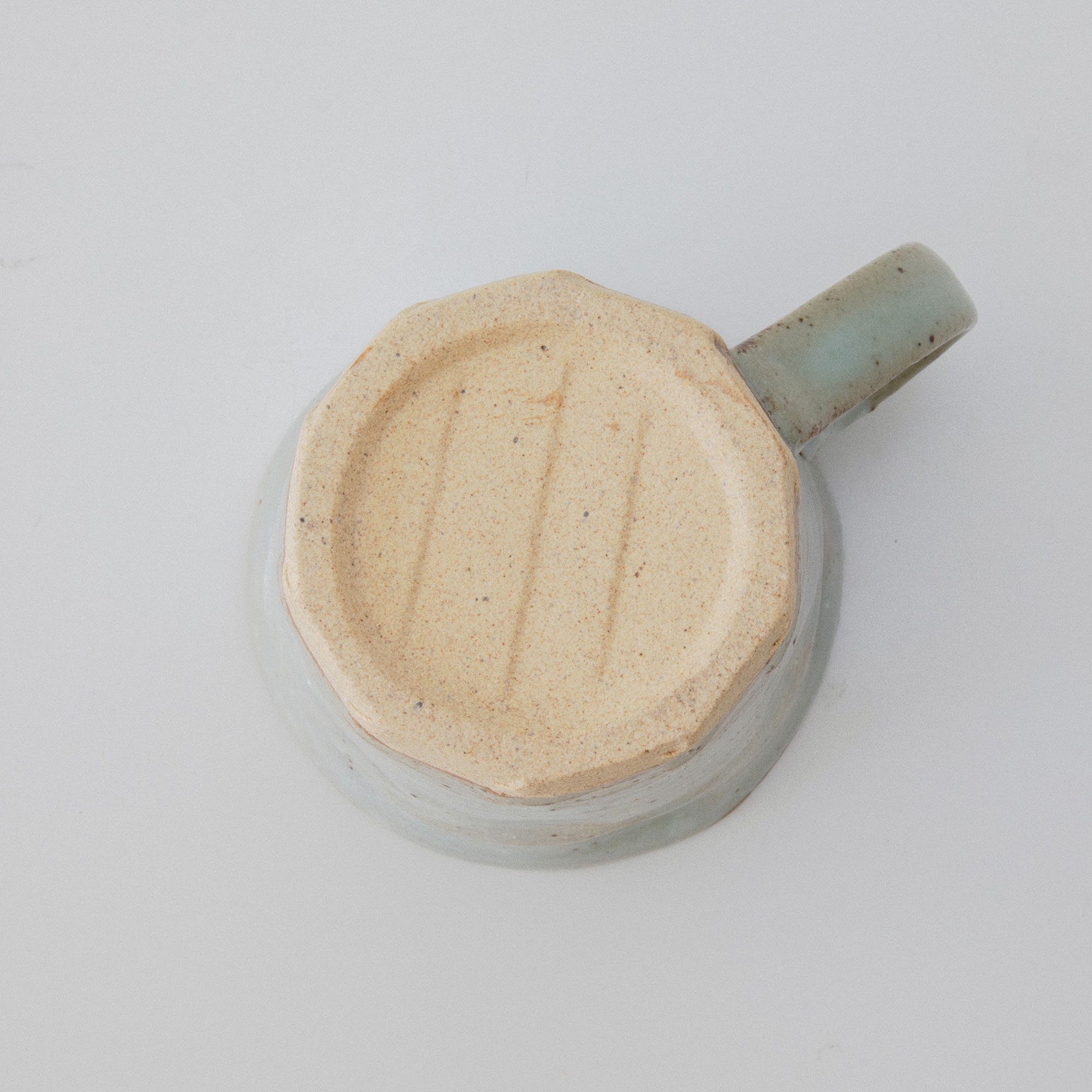 Bottom view of Tsuchimono Cup Grey