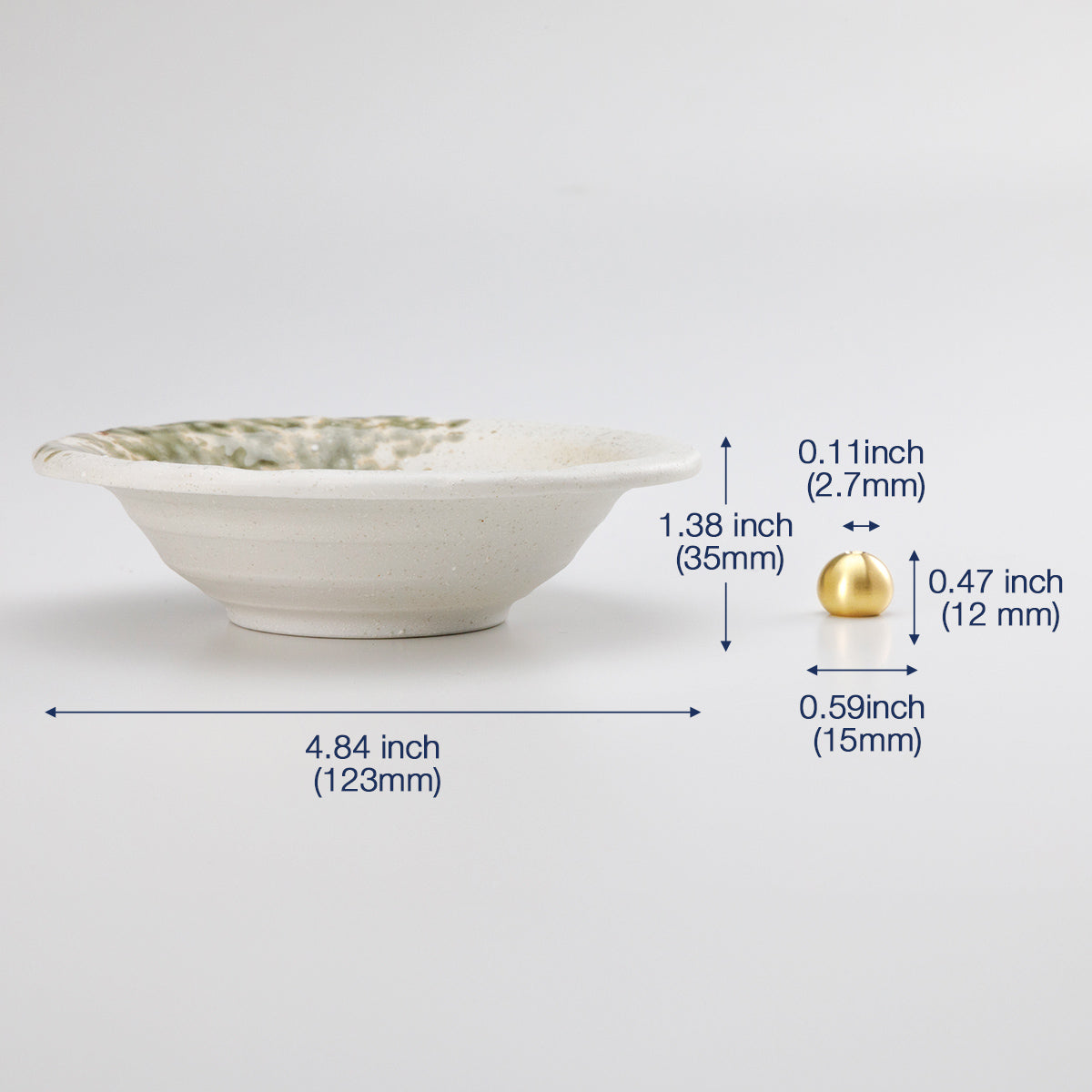 Ceramic holder with dimension data