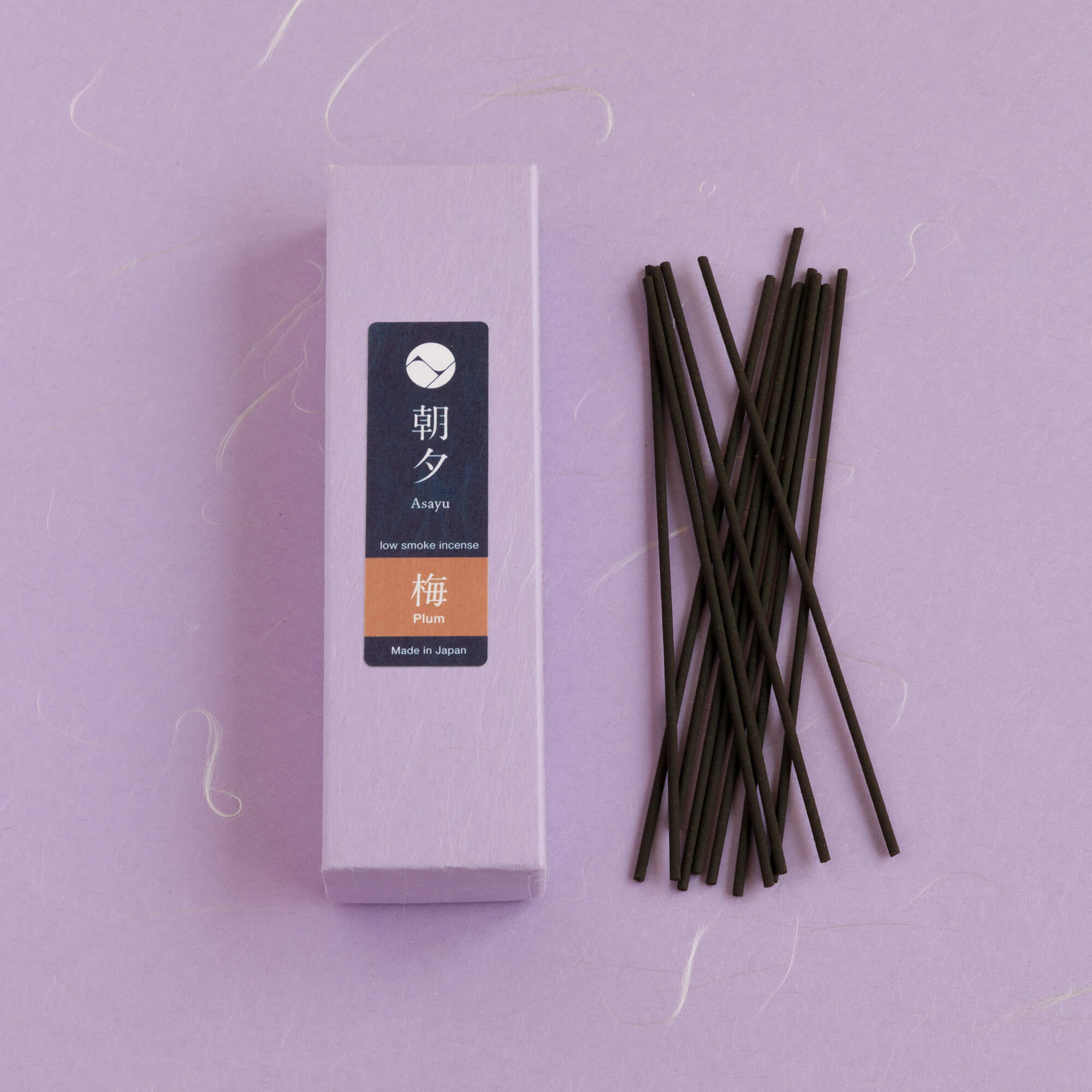 Bâtons d’Encens à la Fleur de Prunier Fumée Réduite Boîte de 20 g