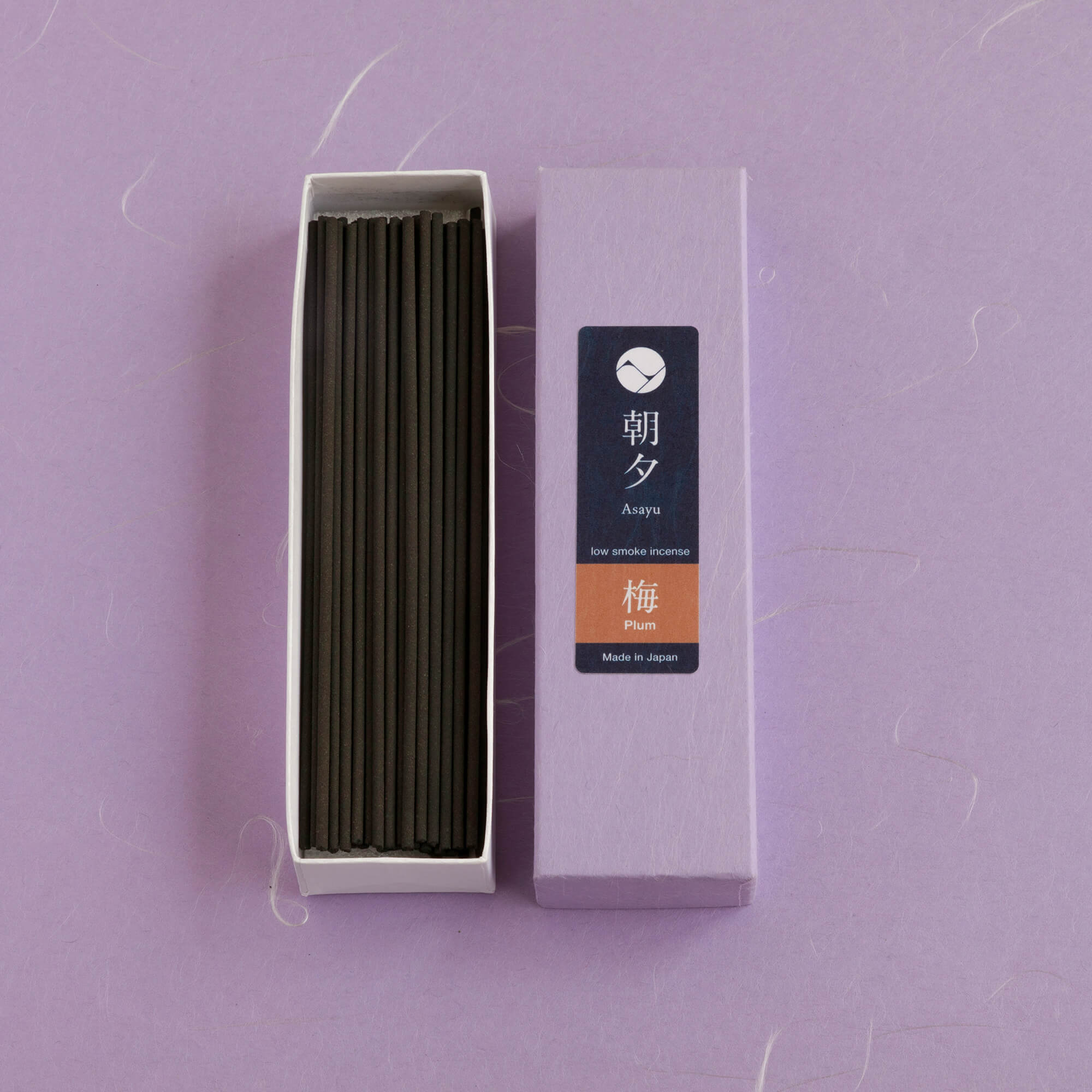 Bâtons d’Encens à la Fleur de Prunier Fumée Réduite Boîte de 20 g