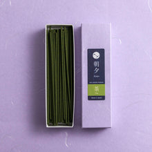 Charger l&#39;image dans la galerie, Green Tea Low Smoke Incense Sticks 20g
