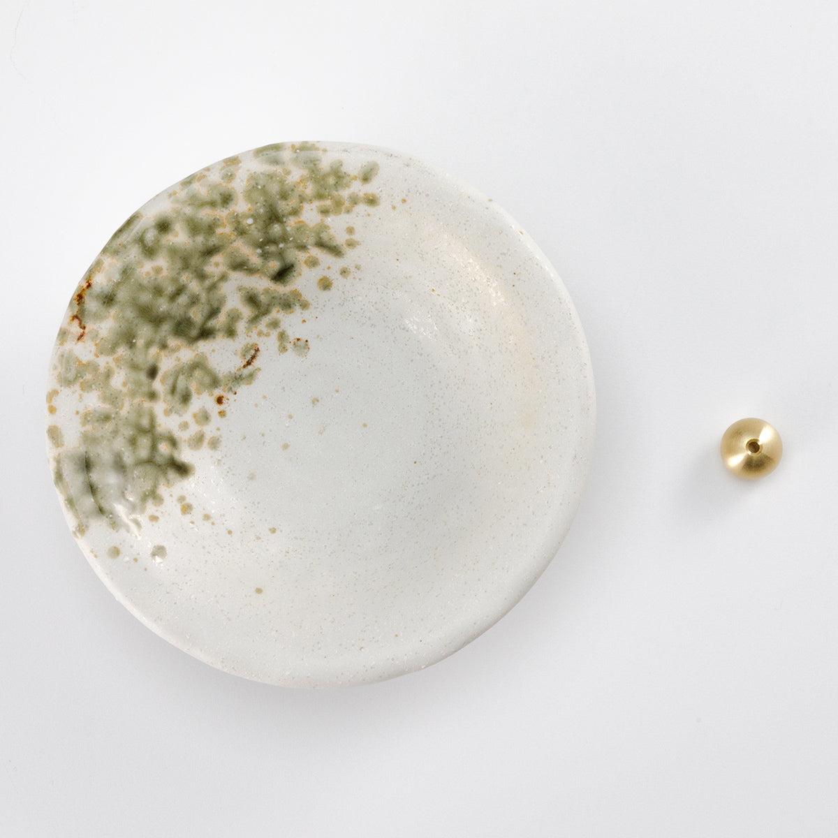 Tradtional Ceramic Insence Holder Plate and Brass Incense Burner Set - White