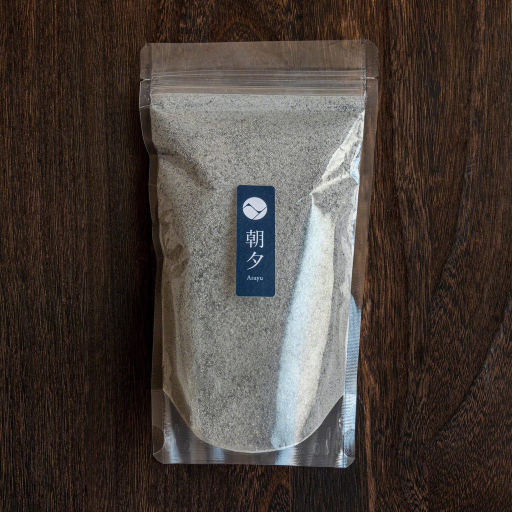 [ Free Shipping continental US, UK, and Canada ] Enhance your incense experience with Asayu Japan's Grey Incense Ash - 150g of natural, unobtrusive rice husk ash from Nagano. Perfect for any incense type, it ensures a seamless, self-extinguishing burn for a peaceful atmosphere.