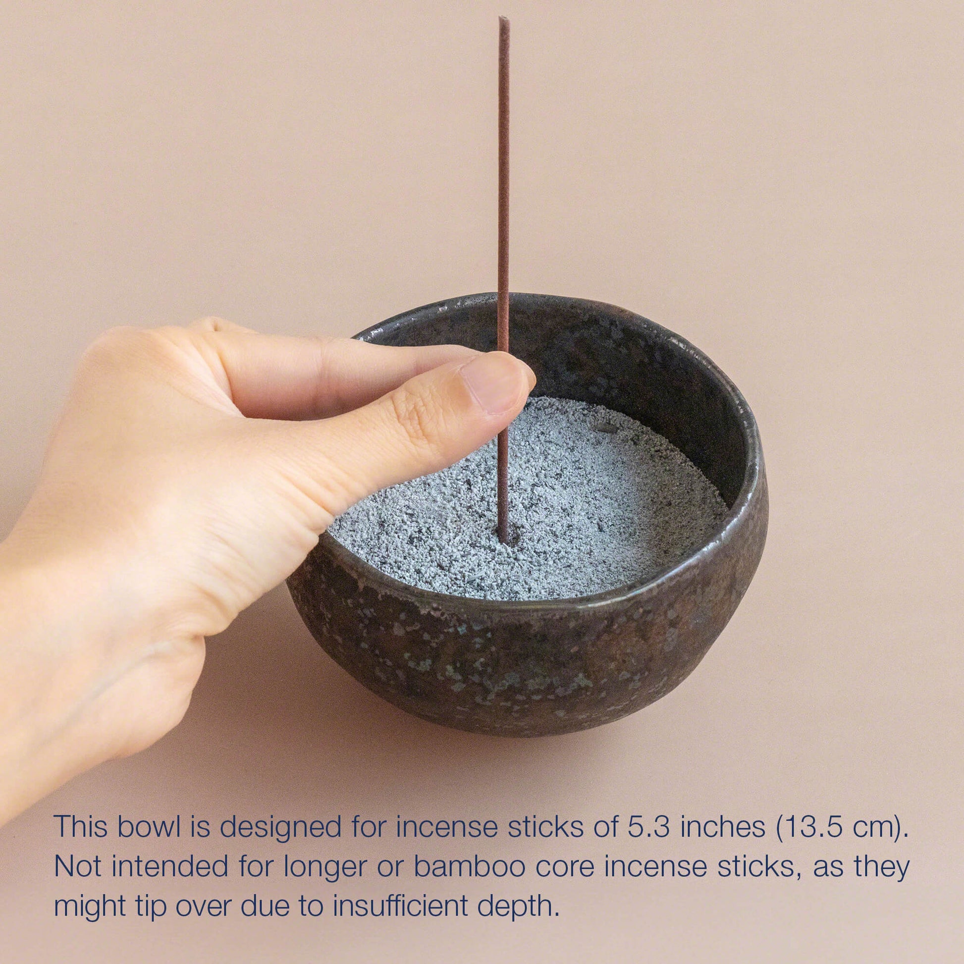 [ Free Shipping continental US, UK, and Canada ] Discover Japanese elegance with our compact Incense Bowl & Grey Ash set from Japan. Perfect for kodo ceremonies and everyday use, it offers a serene, self-extinguishing incense experience.