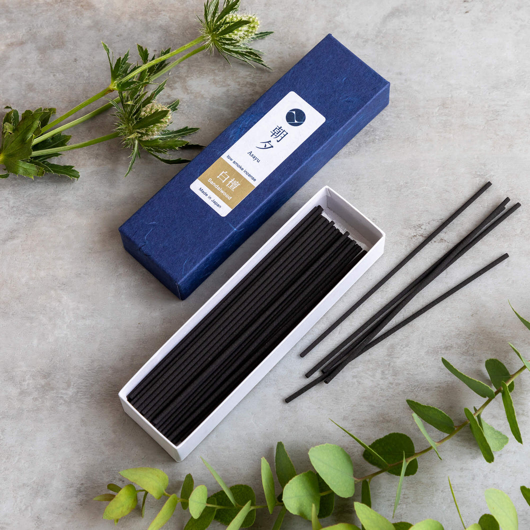 [ Free Shipping in continental US, CANADA, and UK ]Discover the essence of tranquility with Asayu Japan's 100% Sandalwood Low Smoke Incense Sticks. Crafted in Awaji, Japan, these natural sticks offer a serene agarwood aroma, perfect for meditation and relaxation. Each 20g box contains 35-40 sticks, with a gentle scent lasting around 25 minutes. 