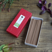 Lade das Bild in den Galerie-Viewer, Natural Juniper Traditional Incense Sticks 40g
