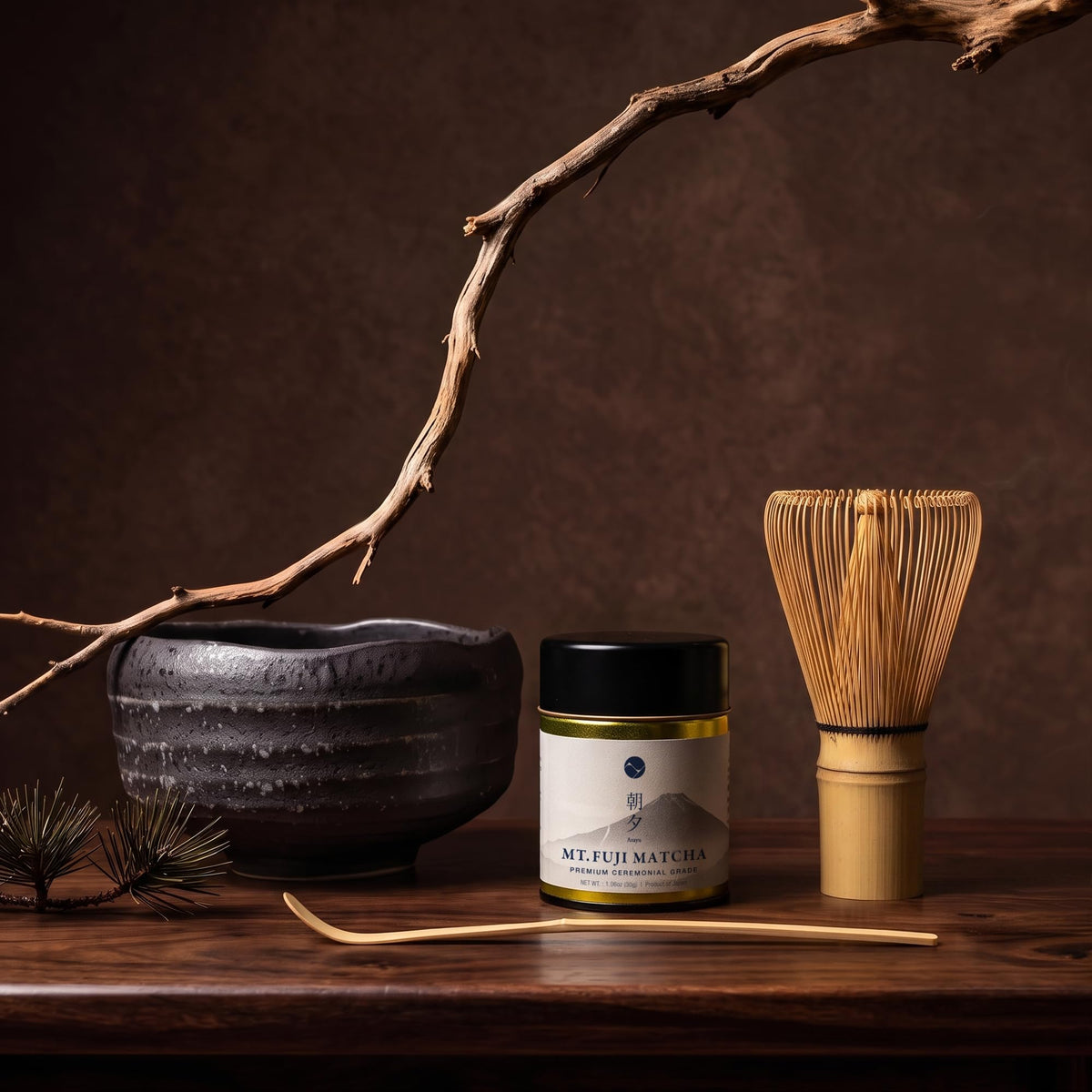 Matcha Ceremony Set 4 Pieces – Crystal Glaze Mino Ware Bowl, Bamboo Whisk & Scoop, Mt. Fuji Matcha 30g