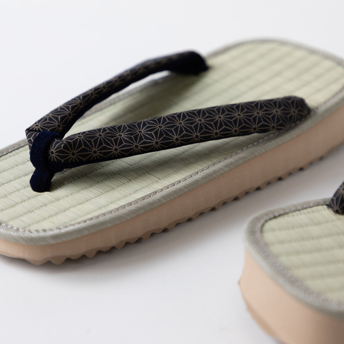 Asanoha Sandals