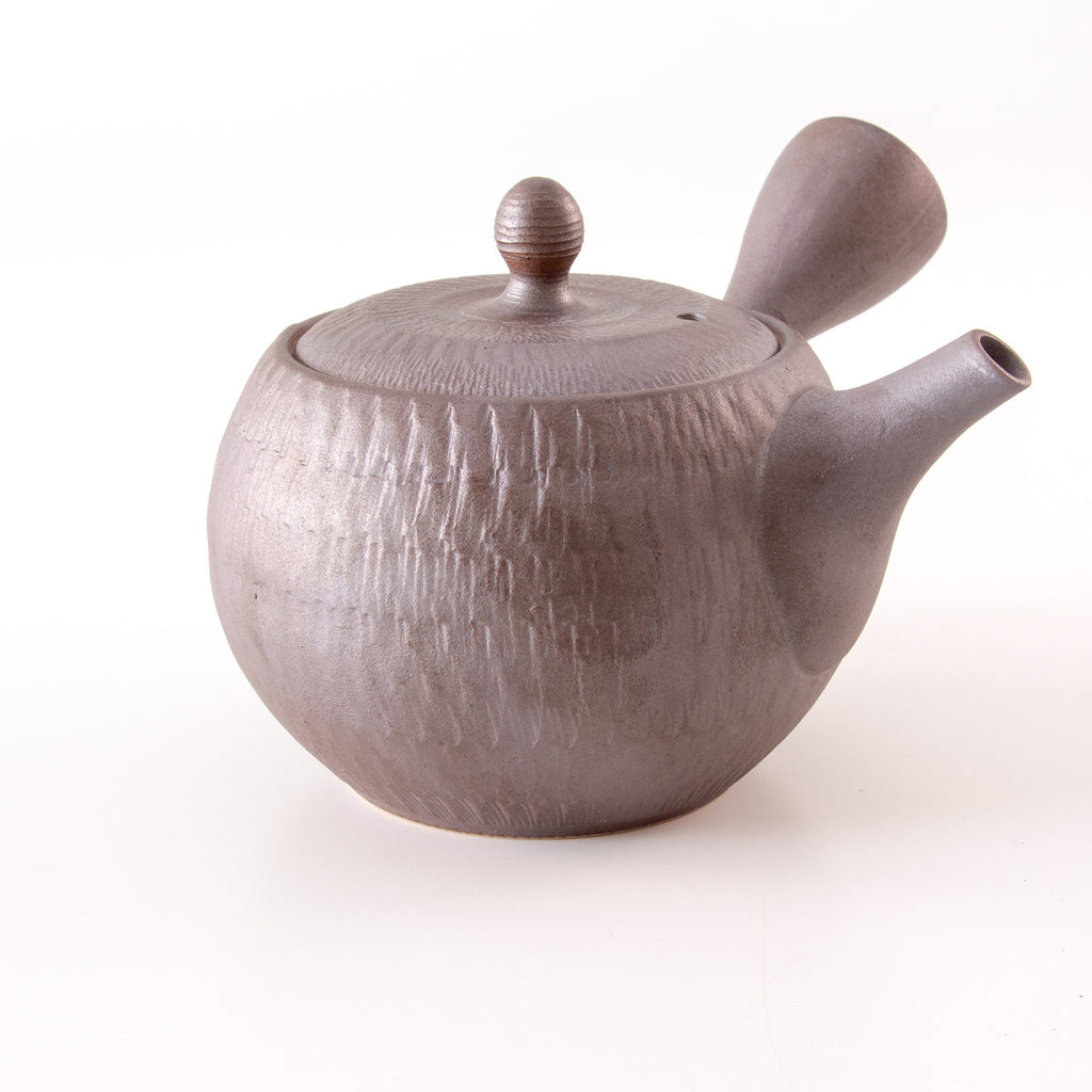Tobikanna japanese teapot
