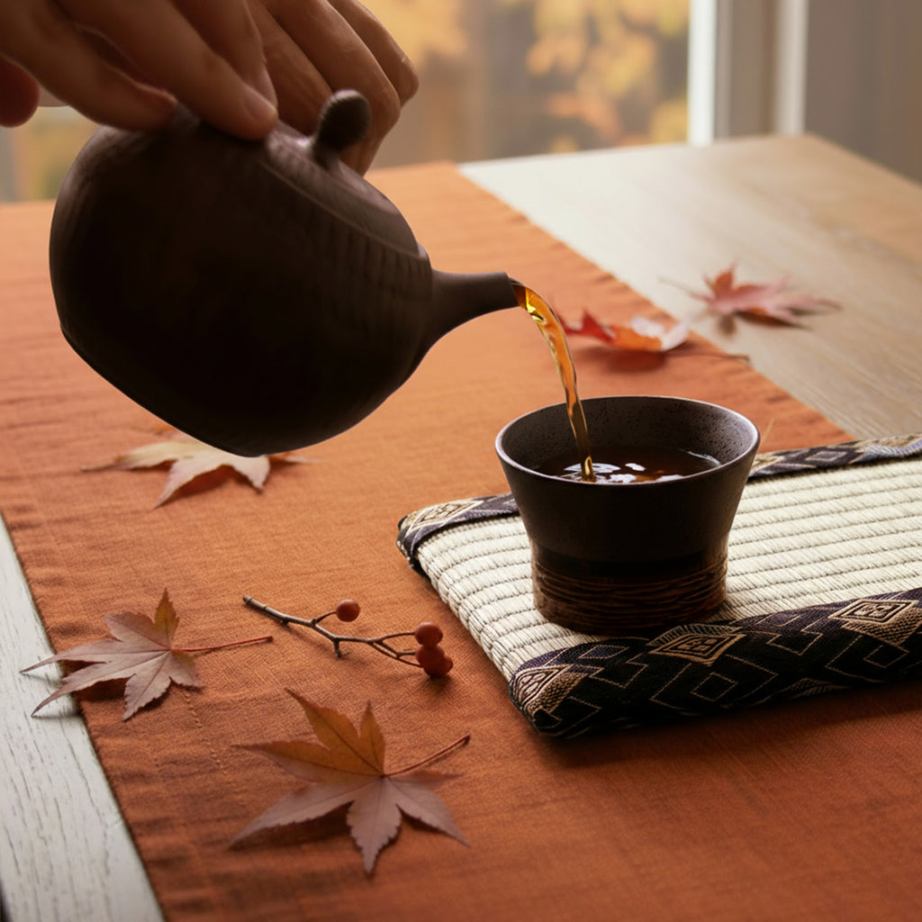 Tobikanna japanese teapot