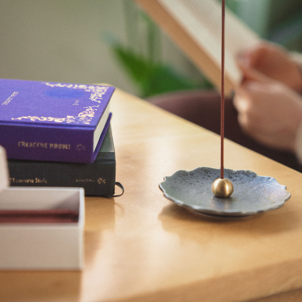 Ceramic Incense Holder Kikyo Matte