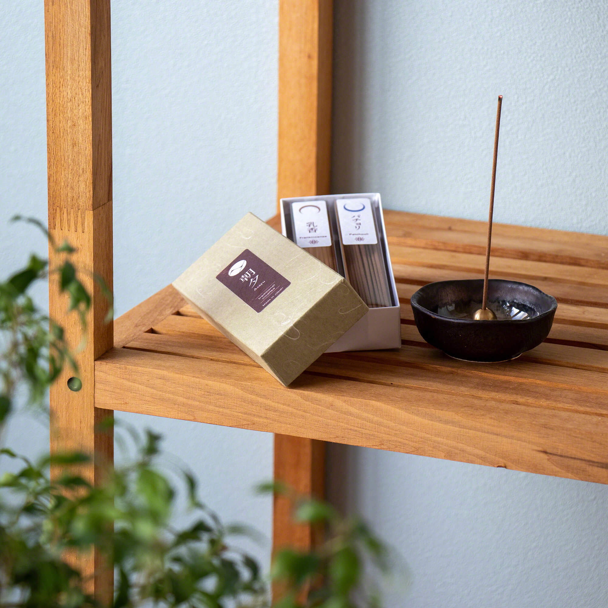 Traditional Incense Sticks 40g Reflection Set [ Frankincense and Patchouli ]