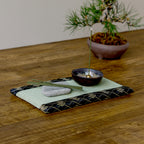 mini tatami used to support incense and incense holder