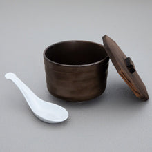 Cargar imagen en el visor de la galería, Ceramic Zen Metallic Brown Rice Bowl with Wooden Lid &amp; White Spoon Set
