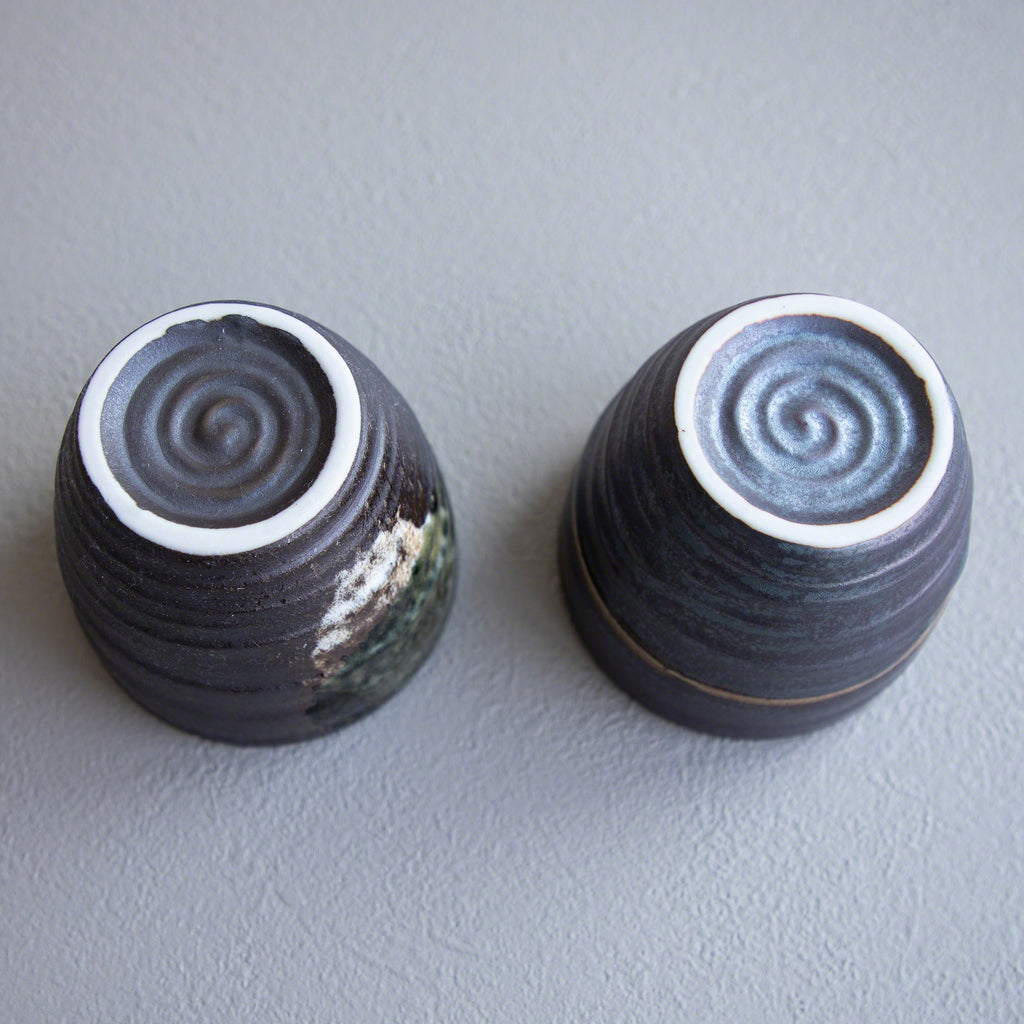 Bottom of the Handpainted Glazed Ceramic Tea Cups Set of 2 in Blue and White by Asayu Japan.
