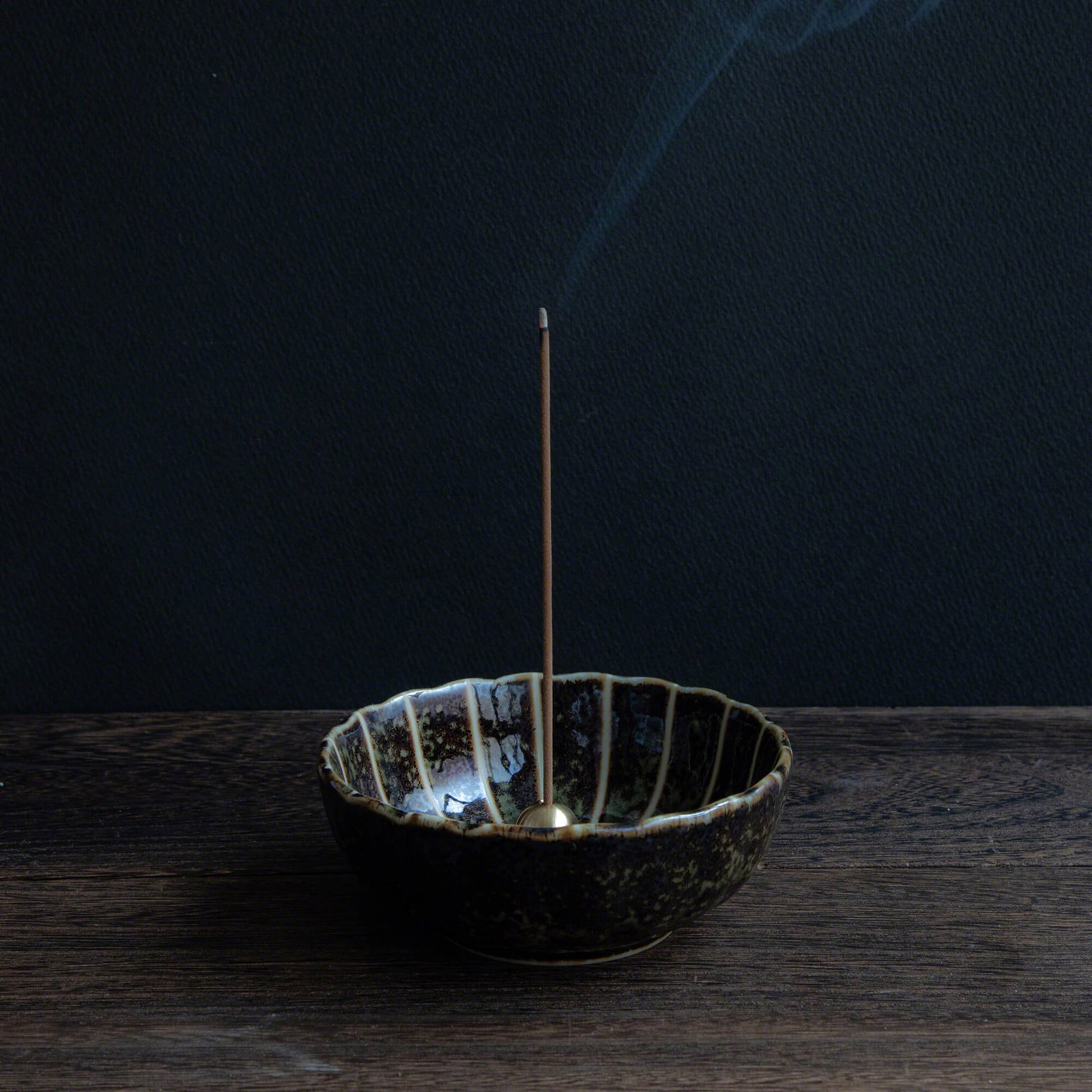 [ Free Shipping all over the US ]  100% Made in Japan Traditional Incense Gift Set  [ Forest Set (Hinoki Cypress & Cedar Wood)  + Green Lotus Incense Holder ]|| Japanese Incense Sticks || Incense holder and burner stand || Incense for Yoga and Meditation