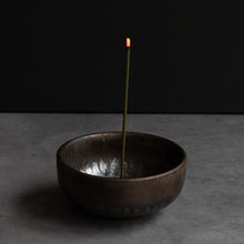 Load image into Gallery viewer, Asayu Japan Low Smoke Incense Sticks Matcha Green Tea Scent
