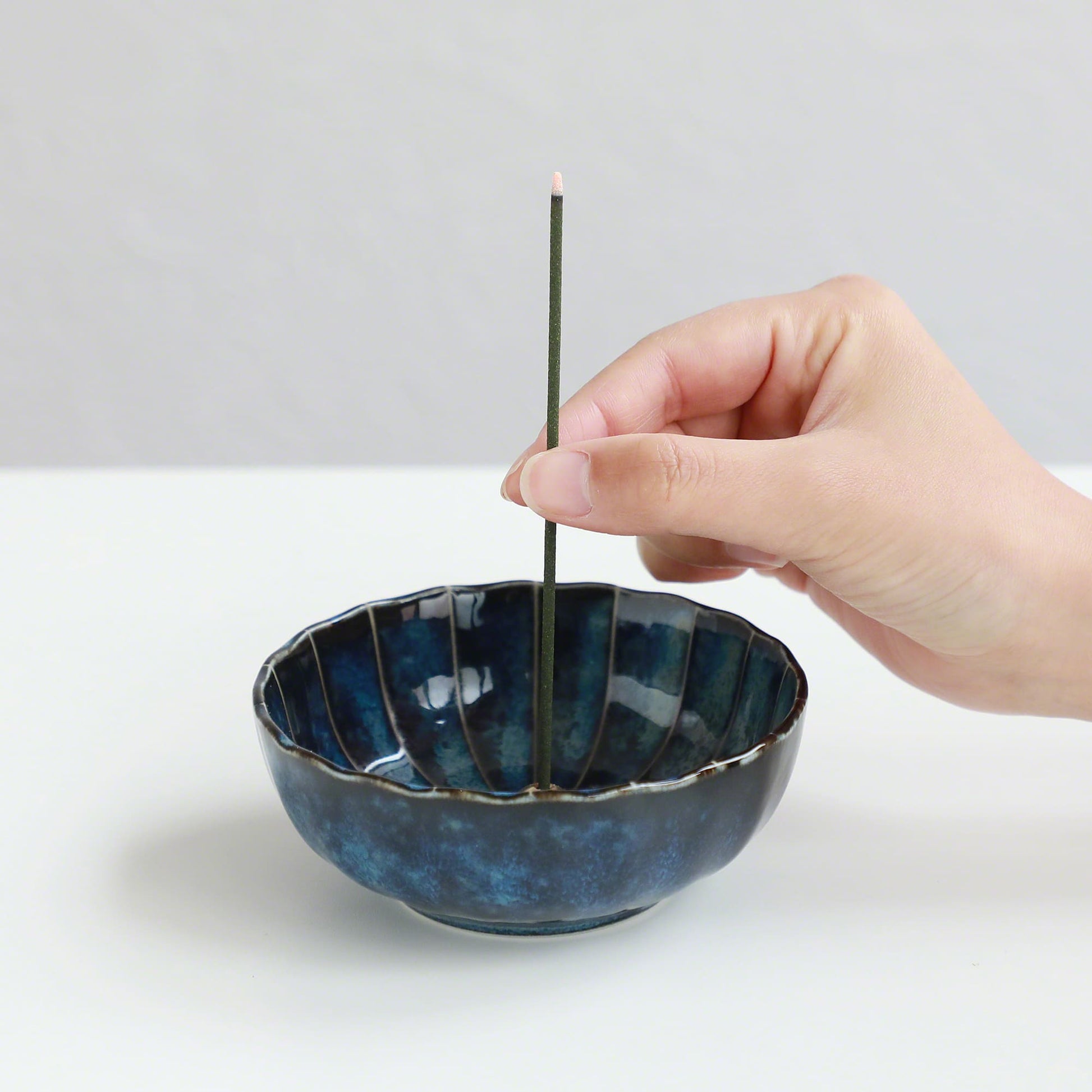 [ Free Shipping all over the US ]  100% Made in Japan Low Smoke Incense Gift Set [ Yoga Set (Lotus & Sandalwood) + Navy Blue Lotus Incense Holder ] || Low Smoke Japanese Incense Sticks || Incense holder and burner stand || Incense for Yoga and Meditation