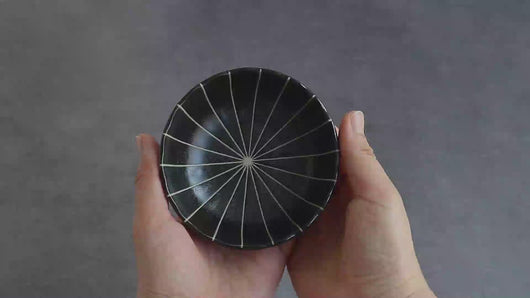 Video showing all sides of the Asayu Japan Matte Black Lotus Flower Ceramic Incense Holder