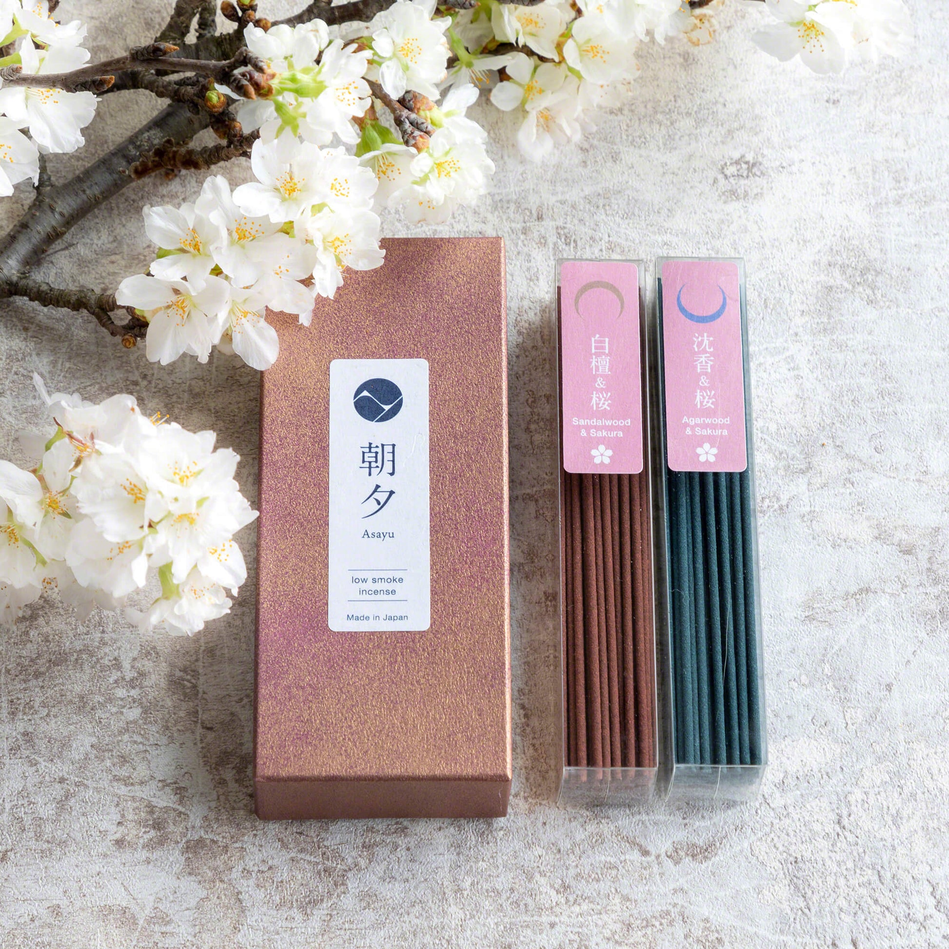 Premium sakur incense set with sakura flowers