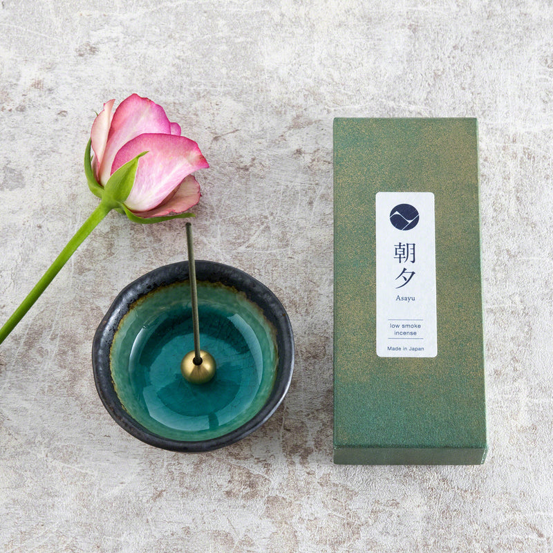 Low Smoke Incense Gift Set  [ Floral Set (Jasmine & Rose)  + Mini Nature Aquamarine Incense Holder ]